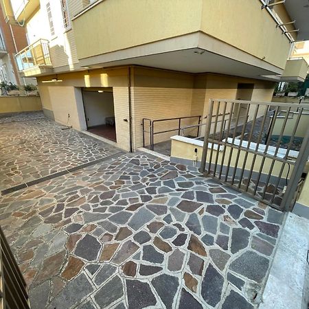 לידו די אוסטיה Appartamento Via Dei Fabbri Navali מראה חיצוני תמונה